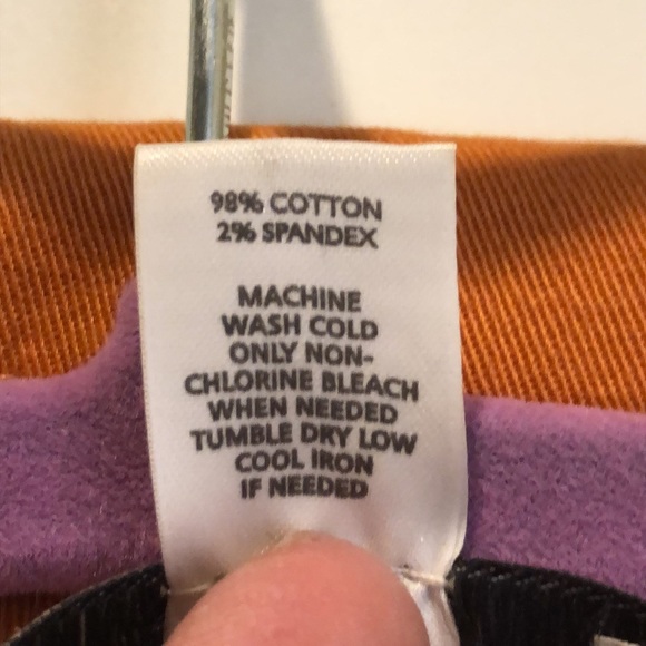 Anne Taylor Loft short cotton blazer. Size 8, button up w 4 front button pockets - Picture 4 of 7